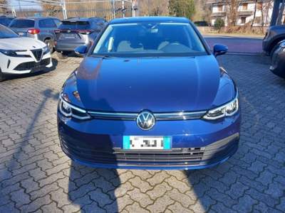 Volkswagen Golf 1.0 TSI EVO Life Blu/Azzurro usata Varedo