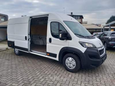 Peugeot Boxer 335 2.2 BlueHDi 165 S&S L4-H2 Furgone Bianco usata Varedo
