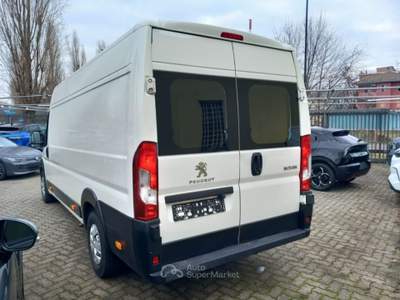 Peugeot Boxer 335 2.2 BlueHDi 165 S&S L4-H2 Furgone Bianco usata Varedo