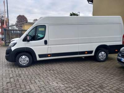 Peugeot Boxer 335 2.2 BlueHDi 165 S&S L4-H2 Furgone Bianco usata Varedo
