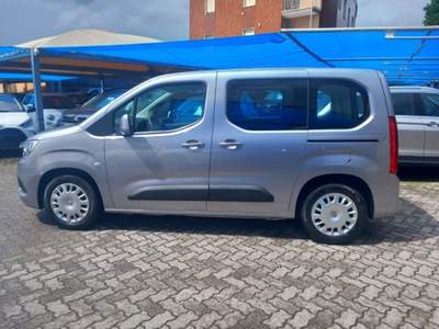 Opel Combo 1.5 Diesel 100CV S&S Grigio usata Varedo