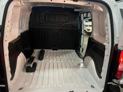 Peugeot Partner BlueHDi 100 S&S L1 Furgone Bianco usata Varedo