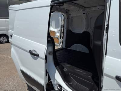 Ford Transit Connect Tran.Con. 200 1.5TDCi 100 PC Furg. Trend Bianco usata San Michele Salentino