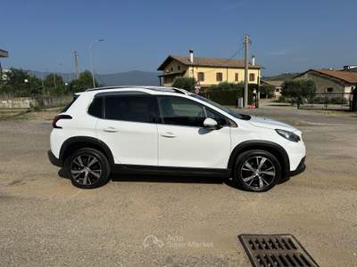 Peugeot 2008 AUTO IN PERFETTE CONDIZIONI usata Rende