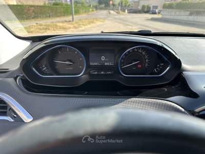 Peugeot 2008 AUTO IN PERFETTE CONDIZIONI usata Rende