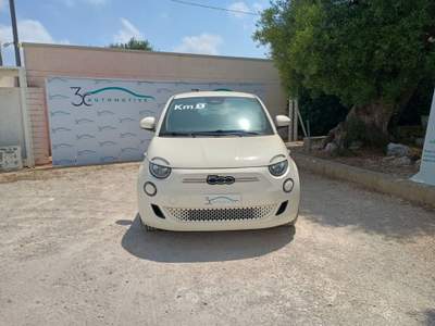 Fiat 500 500e 23,65 kWh Action KM0 Bianco usata Monopoli