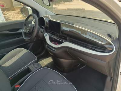 Fiat 500 500e 23,65 kWh Action KM0 Bianco usata Monopoli