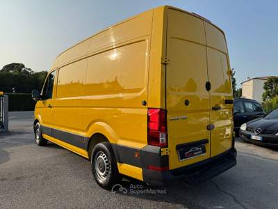 Volkswagen Crafter Neopatentati Giallo usata FIESSO D ARTICO