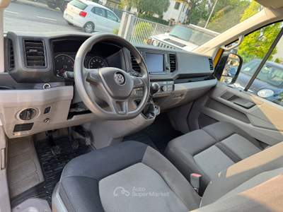 Volkswagen Crafter Neopatentati Giallo usata FIESSO D ARTICO