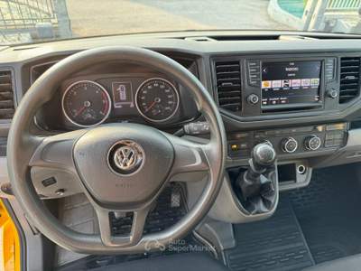 Volkswagen Crafter Neopatentati Giallo usata FIESSO D ARTICO