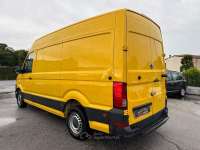 Volkswagen Crafter Neopatentati Giallo usata FIESSO D ARTICO
