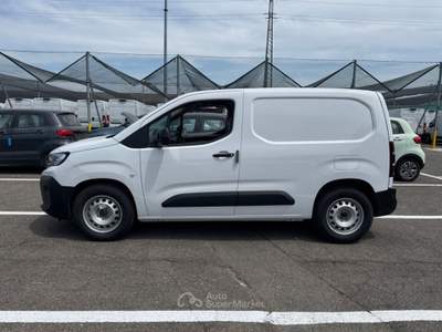 Peugeot Partner 50kwH 136cv L1 1000kg Bianco usata Milano