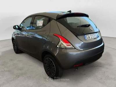 Lancia Ypsilon Lancia Ypsilon 1.0 Firefly 70 Cv Hybrid Oro Grigio usata Taranto
