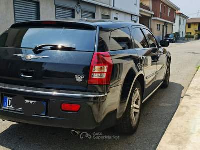 Chrysler 300 C Chrysler 300/300C 3.0 CRD null #5812 Nero usata Samarate