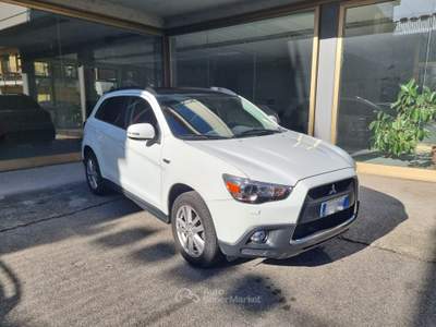 Mitsubishi ASX Vettura in ottime condizioni - Trazione 4WD Bianco usata Omegna