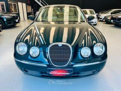 Jaguar S-Type Classic Verde usata Rosta