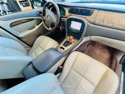 Jaguar S-Type Classic Verde usata Rosta