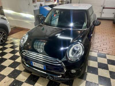MINI Cooper 1.5 Cooper Hype Automatica Bianco usata Melegnano