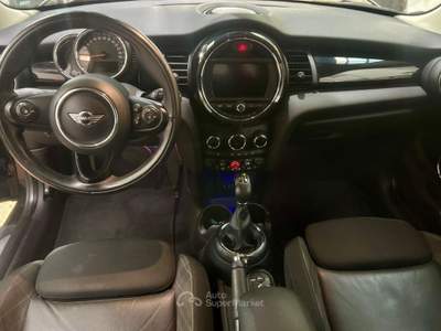 MINI Cooper 1.5 Cooper Hype Automatica Bianco usata Melegnano