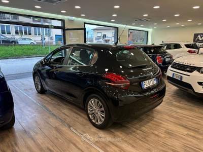 Peugeot 208 5 porte Allure Nero usata Pieve a Nievole