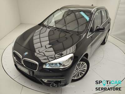 BMW Serie 2 Active Tourer 218d Serie 2 F/45-46 218d Active Tourer Luxury auto Nero usata Erba