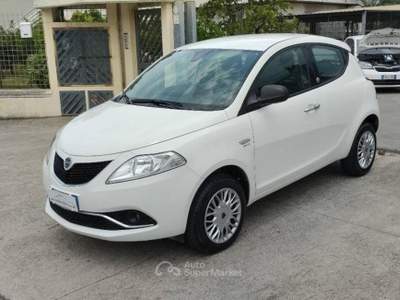 Lancia Ypsilon  0.9 T.Air 80 CV 5p. Met.Ec. Pla. Bianco usata Saviano