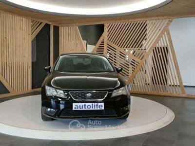 Seat Leon 1.6 tdi cr Business High 90cv Nero usata Lamezia Terme