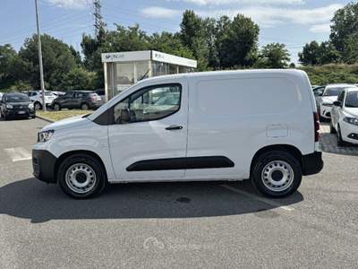 Peugeot Partner 50kwH 136cv L1 Premium 1000kg Bianco usata Roma
