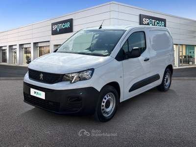 Peugeot Partner 50kwH 136cv L1 Premium 1000kg Bianco usata Roma