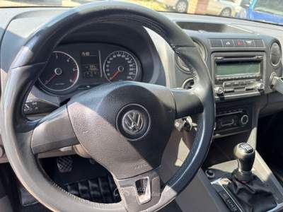 Volkswagen Amarok Unico proprietario, libero da incidenti  KM.  CERTIFICATI Bianco usata Cartura