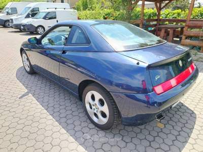 Alfa Romeo Alfetta GT/GTV 2.0 ts 16v L Blu/Azzurro usata Cigognola