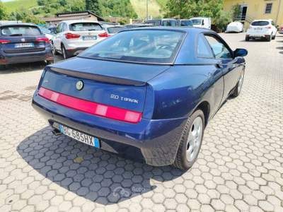 Alfa Romeo Alfetta GT/GTV 2.0 ts 16v L Blu/Azzurro usata Cigognola