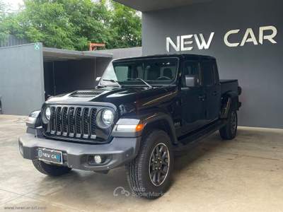 Jeep Gladiator Gladiator 3.0 Diesel V6 Launch Edition usata Reggio di Calabria