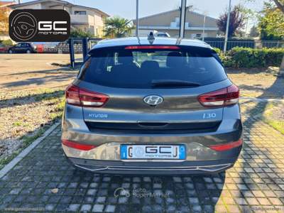Hyundai i30 i30 1.6 CRDi 136 CV 5p. 48V PRIME Grigio usata Campobasso