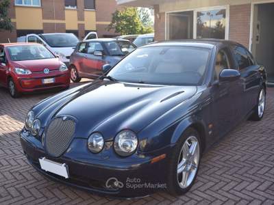 Jaguar S-Type (X202) 4.2 V8 32V cat R Blu/Azzurro usata Pieve a Nievole