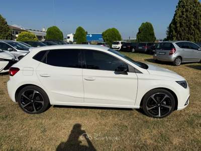 Seat Ibiza 1.0 5 porte FR Bianco usata Galliate