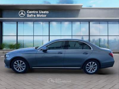 Mercedes-Benz Classe E E 220d 4Matic Auto Business Sport Grigio usata Rende