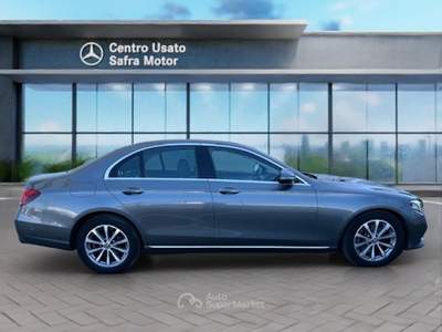 Mercedes-Benz Classe E E 220d 4Matic Auto Business Sport Grigio usata Rende