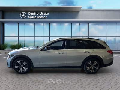 Mercedes-Benz Classe C 220d M.Hybr 4M All Terrain Premium Argento usata Rende