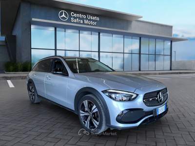 Mercedes-Benz Classe C 220d M.Hybr 4M All Terrain Premium Argento usata Rende