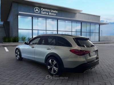 Mercedes-Benz Classe C 220d M.Hybr 4M All Terrain Premium Argento usata Rende