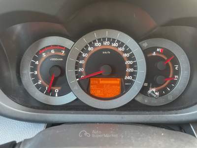 Toyota RAV4 TOYOTA RAV 4 CROSSOVER 2.2 D-4D Argento usata Passignano sul Trasimeno