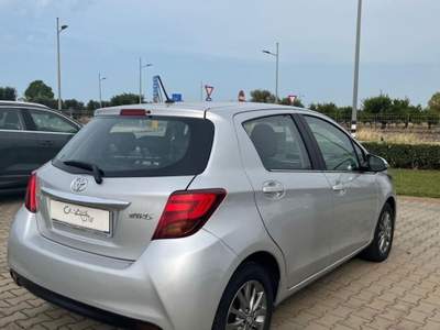 Toyota Yaris  5p 1.3 Business Grigio usata Fasano