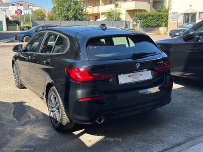BMW Serie 1 116d 116d 5p. Business Advantage FARI CAR PLAY Nero usata Bernalda