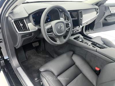 Volvo V90 B4 (d) automatico Plus Bright Nero usata Bassano del Grappa