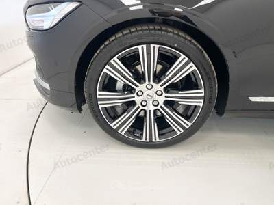 Volvo V90 B4 (d) automatico Plus Bright Nero usata Bassano del Grappa