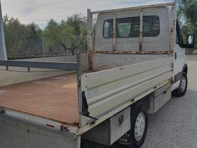 Iveco Daily LUNGHEZZA 5.4 M  LARGHEZZA 2.08 M CASSONE ERREGI FISSO usata Larciano