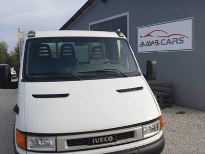 Iveco Daily LUNGHEZZA 5.4 M  LARGHEZZA 2.08 M CASSONE ERREGI FISSO usata Larciano