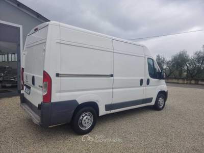 Peugeot Boxer LUNGHEZZA 5.41 M  LARGHEZZA 2.05 M Bianco usata larciano