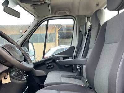 Renault Master DA ALLESTIRE Lunghezza 6,87 M Larghezza 2,11 M Bianco usata Larciano